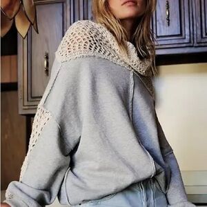 Rare Free People - Beach Bonfire Swit pullover! Size large